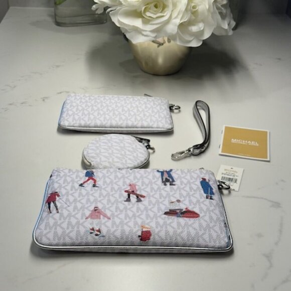 ⛷️🏂🚠 Michael Kors Ski Girls Jet Set Trio Wristlet Set NWT!  3 wristlets! - Picture 9 of 13